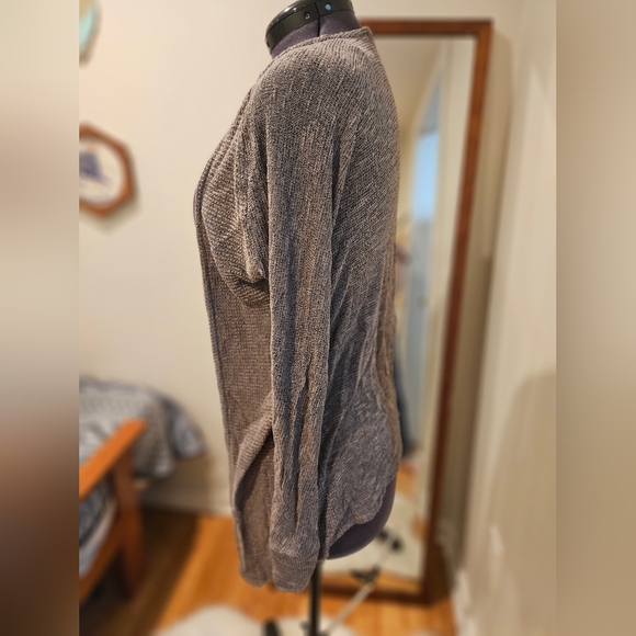 American Eagle cozy waffle knit sweater - Picture 2 of 6